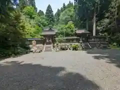 三輪神社阿弥陀堂(滋賀県)