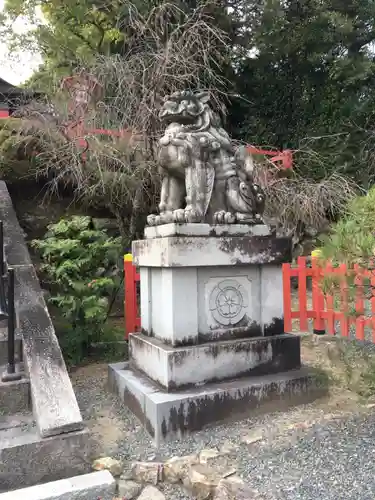 建勲神社の狛犬