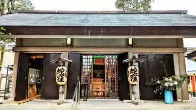 蛇窪神社の本殿・本堂