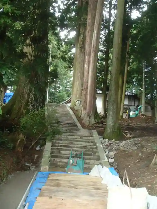 七久里神社のその他建物