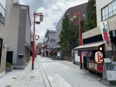 西新井大師総持寺の周辺