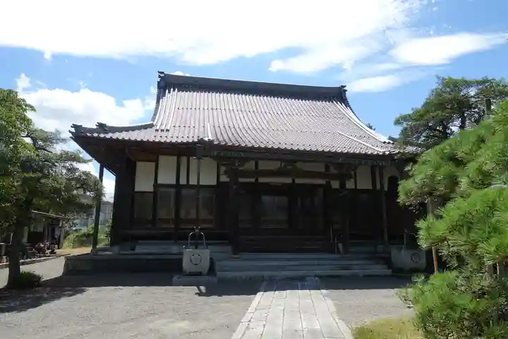 西徳寺の本殿・本堂