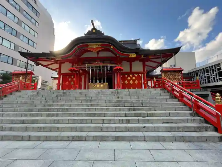 花園神社の本殿・本堂