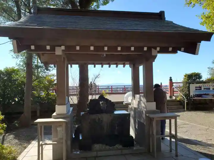 多摩川浅間神社の手水舎