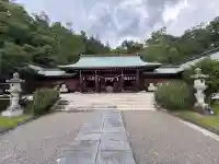 山梨縣護國神社の本殿・本堂