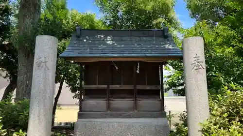 興除神社の末社