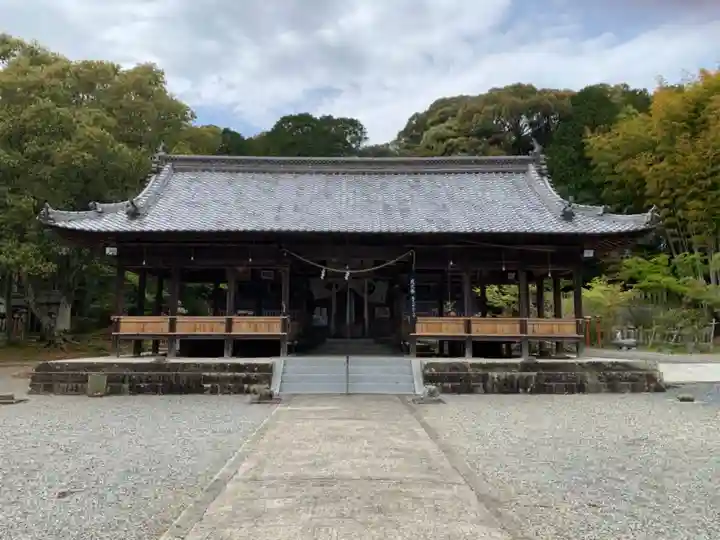 日吉神社の本殿・本堂