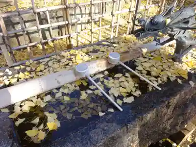 明王院（満願寺別院）の手水舎