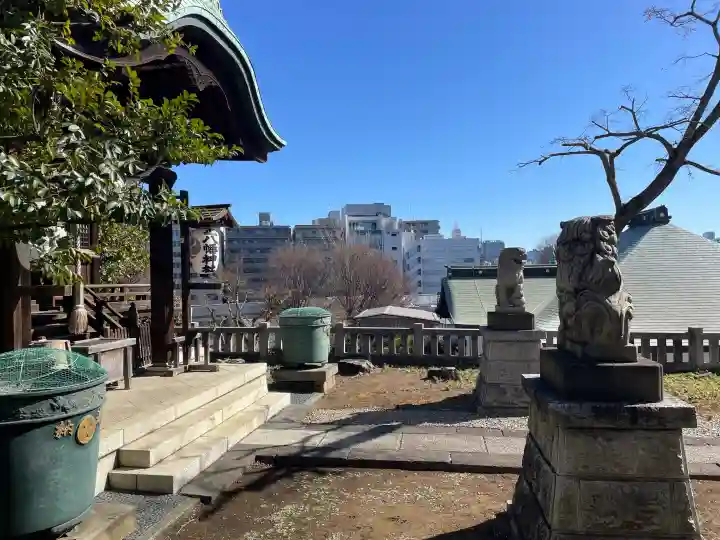 正八幡神社の{uncategorized: "未分類", other: "その他", undefined: "問題あり", building: "その他建物", grave: "お墓", sacred_gate: "鳥居", guardian: "狛犬", statue: "像", buddha: "仏像", history: "歴史", nature: "自然", garden: "庭園", animal: "動物", pagoda: "塔", temizu: "手水舎", mountain_gate: "山門・神門", sanctuary: "本殿・本堂", subordinate: "末社・摂社", art: "芸術", scenery: "景色", jizo: "地蔵", ema: "絵馬", goshuin: "御朱印", omikuji: "おみくじ", items: "授与品その他", amulet: "お守り", goshuincho: "御朱印帳", eats: "食事", festival: "お祭り", votive_dance: "神楽", shichigosan: "七五三参", wedding: "結婚式", experience: "体験その他", initially: "初詣", around: "周辺", anti_infection: "感染症対策"}