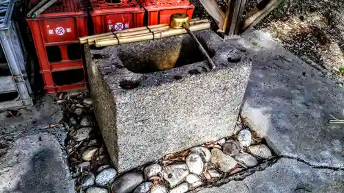 守綱神社の手水舎