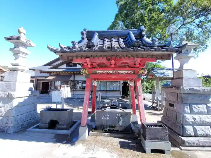 白子神社の手水舎