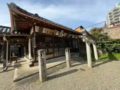 八雲神社の{uncategorized: "未分類", other: "その他", undefined: "問題あり", building: "その他建物", grave: "お墓", sacred_gate: "鳥居", guardian: "狛犬", statue: "像", buddha: "仏像", history: "歴史", nature: "自然", garden: "庭園", animal: "動物", pagoda: "塔", temizu: "手水舎", mountain_gate: "山門・神門", sanctuary: "本殿・本堂", subordinate: "末社・摂社", art: "芸術", scenery: "景色", jizo: "地蔵", ema: "絵馬", goshuin: "御朱印", omikuji: "おみくじ", items: "授与品その他", amulet: "お守り", goshuincho: "御朱印帳", eats: "食事", festival: "お祭り", votive_dance: "神楽", shichigosan: "七五三参", wedding: "結婚式", experience: "体験その他", initially: "初詣", around: "周辺", anti_infection: "感染症対策"}