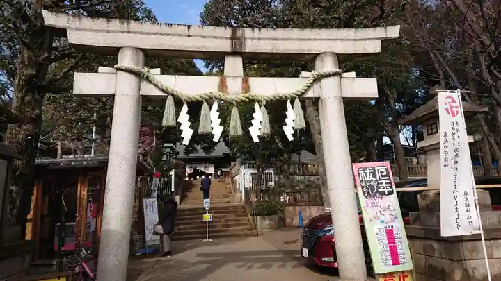太子堂八幡神社の鳥居