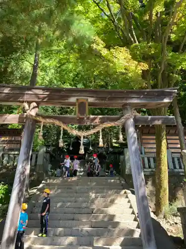 手長神社の鳥居