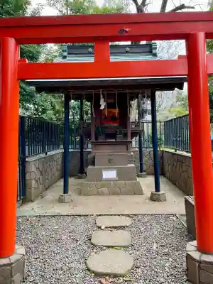 栄誉権現社の{uncategorized: "未分類", other: "その他", undefined: "問題あり", building: "その他建物", grave: "お墓", sacred_gate: "鳥居", guardian: "狛犬", statue: "像", buddha: "仏像", history: "歴史", nature: "自然", garden: "庭園", animal: "動物", pagoda: "塔", temizu: "手水舎", mountain_gate: "山門・神門", sanctuary: "本殿・本堂", subordinate: "末社・摂社", art: "芸術", scenery: "景色", jizo: "地蔵", ema: "絵馬", goshuin: "御朱印", omikuji: "おみくじ", items: "授与品その他", amulet: "お守り", goshuincho: "御朱印帳", eats: "食事", festival: "お祭り", votive_dance: "神楽", shichigosan: "七五三参", wedding: "結婚式", experience: "体験その他", initially: "初詣", around: "周辺", anti_infection: "感染症対策"}