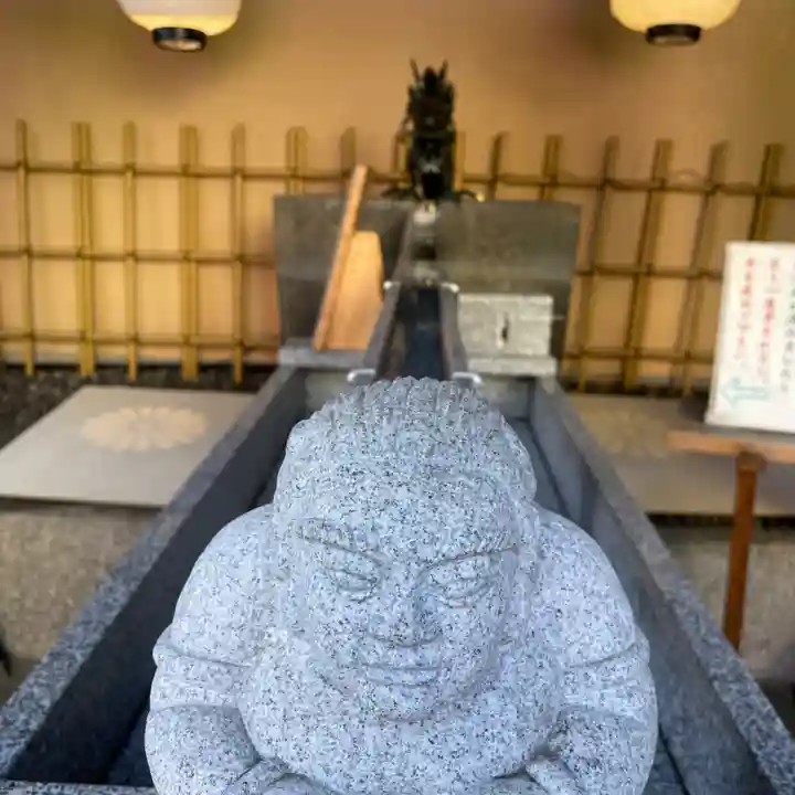 菊名神社の手水舎