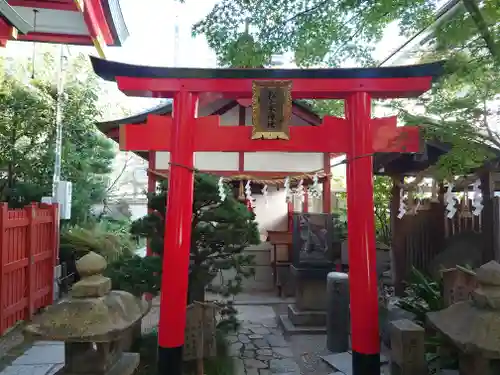 御霊神社の鳥居