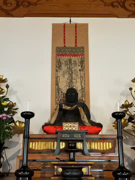 幸國寺の{uncategorized: "未分類", other: "その他", undefined: "問題あり", building: "その他建物", grave: "お墓", sacred_gate: "鳥居", guardian: "狛犬", statue: "像", buddha: "仏像", history: "歴史", nature: "自然", garden: "庭園", animal: "動物", pagoda: "塔", temizu: "手水舎", mountain_gate: "山門・神門", sanctuary: "本殿・本堂", subordinate: "末社・摂社", art: "芸術", scenery: "景色", jizo: "地蔵", ema: "絵馬", goshuin: "御朱印", omikuji: "おみくじ", items: "授与品その他", amulet: "お守り", goshuincho: "御朱印帳", eats: "食事", festival: "お祭り", votive_dance: "神楽", shichigosan: "七五三参", wedding: "結婚式", experience: "体験その他", initially: "初詣", around: "周辺", anti_infection: "感染症対策"}