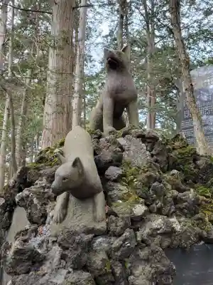 三峯神社の狛犬