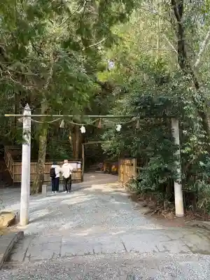 八重垣神社の{uncategorized: "未分類", other: "その他", undefined: "問題あり", building: "その他建物", grave: "お墓", sacred_gate: "鳥居", guardian: "狛犬", statue: "像", buddha: "仏像", history: "歴史", nature: "自然", garden: "庭園", animal: "動物", pagoda: "塔", temizu: "手水舎", mountain_gate: "山門・神門", sanctuary: "本殿・本堂", subordinate: "末社・摂社", art: "芸術", scenery: "景色", jizo: "地蔵", ema: "絵馬", goshuin: "御朱印", omikuji: "おみくじ", items: "授与品その他", amulet: "お守り", goshuincho: "御朱印帳", eats: "食事", festival: "お祭り", votive_dance: "神楽", shichigosan: "七五三参", wedding: "結婚式", experience: "体験その他", initially: "初詣", around: "周辺", anti_infection: "感染症対策"}