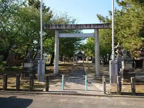 神明社の鳥居