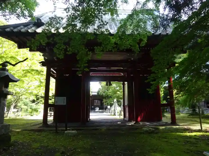 小松寺の山門・神門