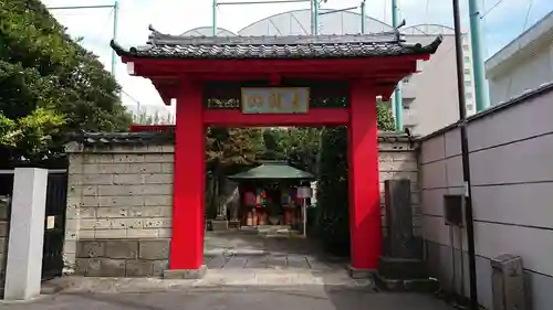 大円寺の山門