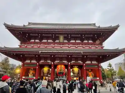 浅草寺の山門・神門