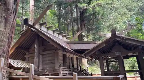 仁科神明宮の本殿・本堂