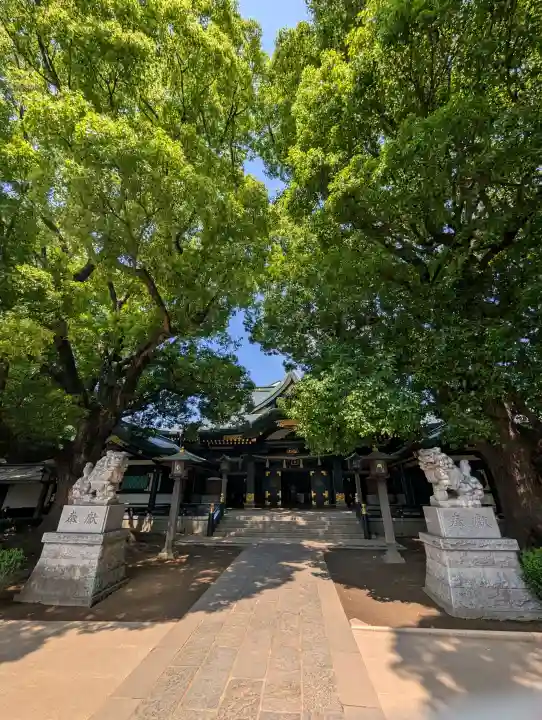穴八幡宮の{uncategorized: "未分類", other: "その他", undefined: "問題あり", building: "その他建物", grave: "お墓", sacred_gate: "鳥居", guardian: "狛犬", statue: "像", buddha: "仏像", history: "歴史", nature: "自然", garden: "庭園", animal: "動物", pagoda: "塔", temizu: "手水舎", mountain_gate: "山門・神門", sanctuary: "本殿・本堂", subordinate: "末社・摂社", art: "芸術", scenery: "景色", jizo: "地蔵", ema: "絵馬", goshuin: "御朱印", omikuji: "おみくじ", items: "授与品その他", amulet: "お守り", goshuincho: "御朱印帳", eats: "食事", festival: "お祭り", votive_dance: "神楽", shichigosan: "七五三参", wedding: "結婚式", experience: "体験その他", initially: "初詣", around: "周辺", anti_infection: "感染症対策"}
