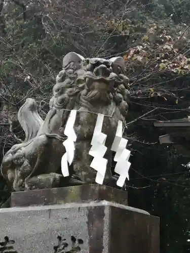 磯部稲村神社の狛犬