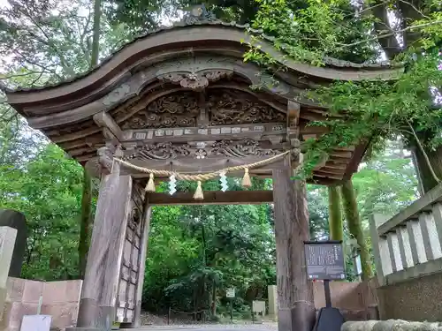 尾山神社の山門