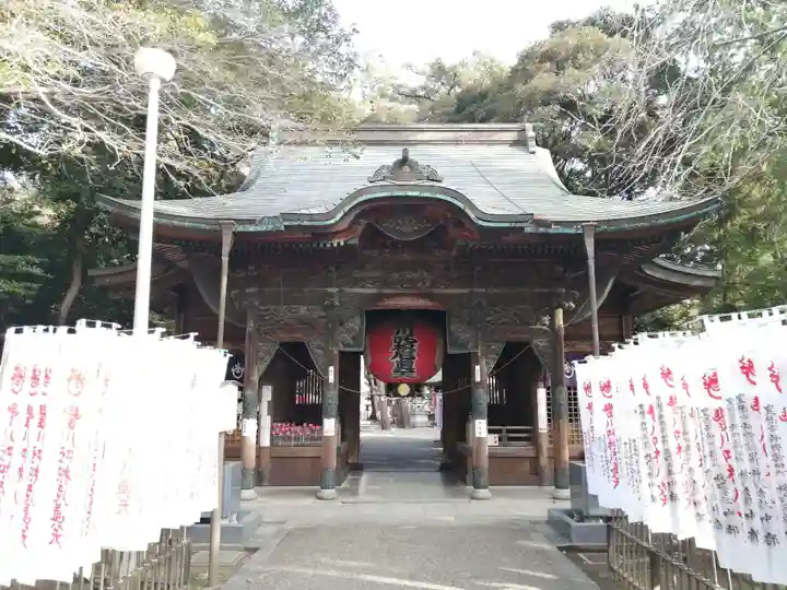 豊川閣 妙厳寺の山門・神門