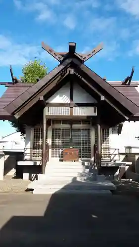 上白石神社の本殿