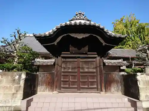 聖運寺の山門