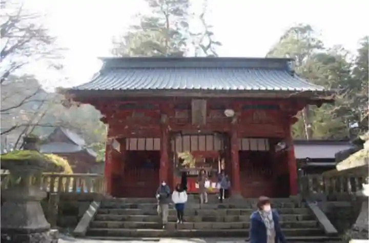 北口本宮冨士浅間神社の山門・神門