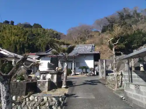 西来寺(静岡県)