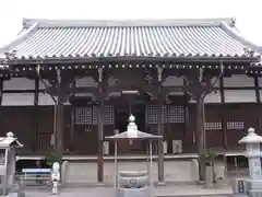 吉祥寺の本殿