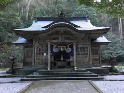 二上神社の本殿・本堂