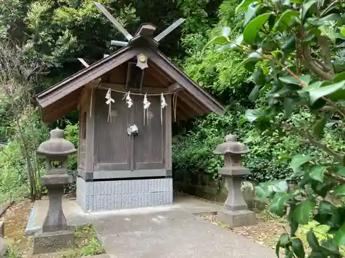 片瀬諏訪神社の末社