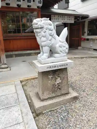 野江水神社の狛犬