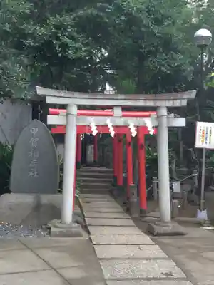 鳩森八幡神社の鳥居