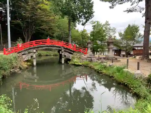 飛騨東照宮の庭園