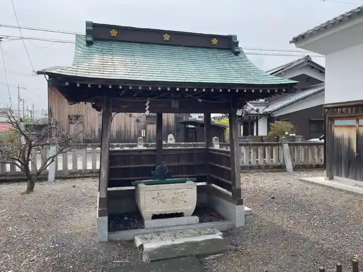 菅原神社の{uncategorized: "未分類", other: "その他", undefined: "問題あり", building: "その他建物", grave: "お墓", sacred_gate: "鳥居", guardian: "狛犬", statue: "像", buddha: "仏像", history: "歴史", nature: "自然", garden: "庭園", animal: "動物", pagoda: "塔", temizu: "手水舎", mountain_gate: "山門・神門", sanctuary: "本殿・本堂", subordinate: "末社・摂社", art: "芸術", scenery: "景色", jizo: "地蔵", ema: "絵馬", goshuin: "御朱印", omikuji: "おみくじ", items: "授与品その他", amulet: "お守り", goshuincho: "御朱印帳", eats: "食事", festival: "お祭り", votive_dance: "神楽", shichigosan: "七五三参", wedding: "結婚式", experience: "体験その他", initially: "初詣", around: "周辺", anti_infection: "感染症対策"}