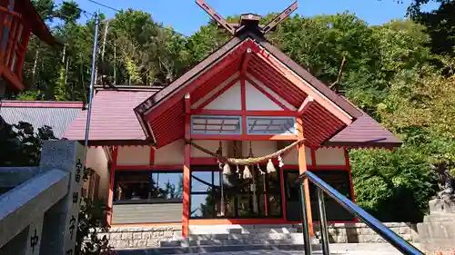 今金八幡神社の本殿