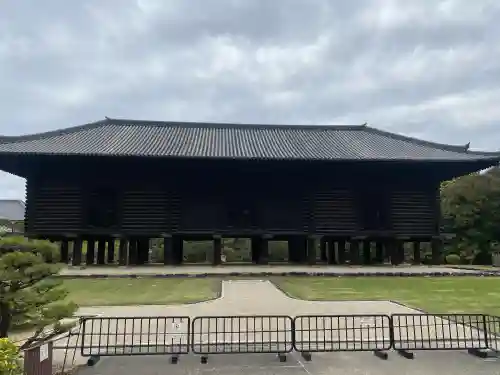 杉本神社（正倉院境内社）の{uncategorized: "未分類", other: "その他", undefined: "問題あり", building: "その他建物", grave: "お墓", sacred_gate: "鳥居", guardian: "狛犬", statue: "像", buddha: "仏像", history: "歴史", nature: "自然", garden: "庭園", animal: "動物", pagoda: "塔", temizu: "手水舎", mountain_gate: "山門・神門", sanctuary: "本殿・本堂", subordinate: "末社・摂社", art: "芸術", scenery: "景色", jizo: "地蔵", ema: "絵馬", goshuin: "御朱印", omikuji: "おみくじ", items: "授与品その他", amulet: "お守り", goshuincho: "御朱印帳", eats: "食事", festival: "お祭り", votive_dance: "神楽", shichigosan: "七五三参", wedding: "結婚式", experience: "体験その他", initially: "初詣", around: "周辺", anti_infection: "感染症対策"}