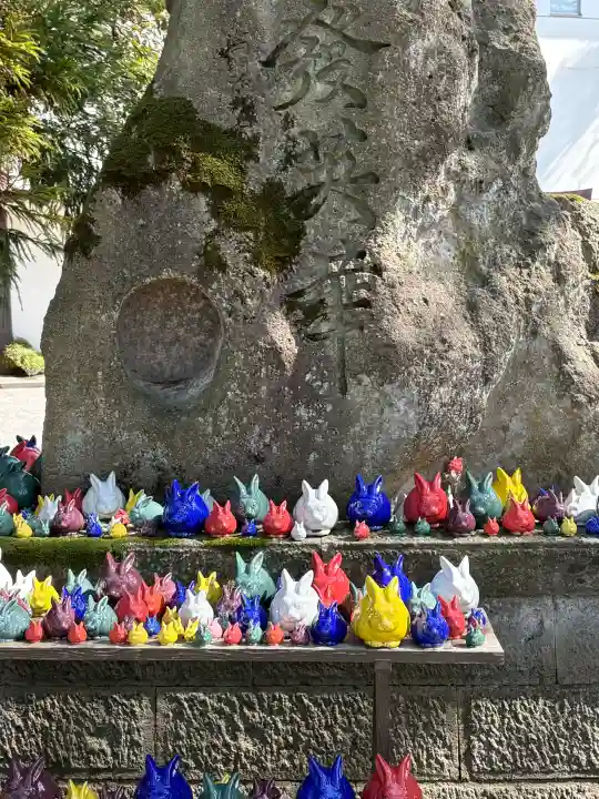 菟橋神社の{uncategorized: "未分類", other: "その他", undefined: "問題あり", building: "その他建物", grave: "お墓", sacred_gate: "鳥居", guardian: "狛犬", statue: "像", buddha: "仏像", history: "歴史", nature: "自然", garden: "庭園", animal: "動物", pagoda: "塔", temizu: "手水舎", mountain_gate: "山門・神門", sanctuary: "本殿・本堂", subordinate: "末社・摂社", art: "芸術", scenery: "景色", jizo: "地蔵", ema: "絵馬", goshuin: "御朱印", omikuji: "おみくじ", items: "授与品その他", amulet: "お守り", goshuincho: "御朱印帳", eats: "食事", festival: "お祭り", votive_dance: "神楽", shichigosan: "七五三参", wedding: "結婚式", experience: "体験その他", initially: "初詣", around: "周辺", anti_infection: "感染症対策"}