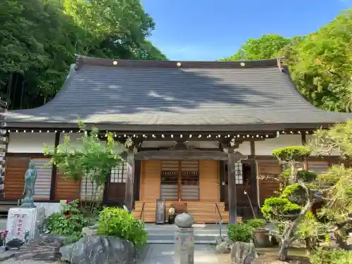 妙圓寺の{uncategorized: "未分類", other: "その他", undefined: "問題あり", building: "その他建物", grave: "お墓", sacred_gate: "鳥居", guardian: "狛犬", statue: "像", buddha: "仏像", history: "歴史", nature: "自然", garden: "庭園", animal: "動物", pagoda: "塔", temizu: "手水舎", mountain_gate: "山門・神門", sanctuary: "本殿・本堂", subordinate: "末社・摂社", art: "芸術", scenery: "景色", jizo: "地蔵", ema: "絵馬", goshuin: "御朱印", omikuji: "おみくじ", items: "授与品その他", amulet: "お守り", goshuincho: "御朱印帳", eats: "食事", festival: "お祭り", votive_dance: "神楽", shichigosan: "七五三参", wedding: "結婚式", experience: "体験その他", initially: "初詣", around: "周辺", anti_infection: "感染症対策"}