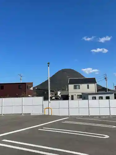 丸亀春日神社の周辺