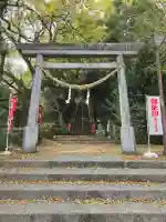 照日神社の{uncategorized: "未分類", other: "その他", undefined: "問題あり", building: "その他建物", grave: "お墓", sacred_gate: "鳥居", guardian: "狛犬", statue: "像", buddha: "仏像", history: "歴史", nature: "自然", garden: "庭園", animal: "動物", pagoda: "塔", temizu: "手水舎", mountain_gate: "山門・神門", sanctuary: "本殿・本堂", subordinate: "末社・摂社", art: "芸術", scenery: "景色", jizo: "地蔵", ema: "絵馬", goshuin: "御朱印", omikuji: "おみくじ", items: "授与品その他", amulet: "お守り", goshuincho: "御朱印帳", eats: "食事", festival: "お祭り", votive_dance: "神楽", shichigosan: "七五三参", wedding: "結婚式", experience: "体験その他", initially: "初詣", around: "周辺", anti_infection: "感染症対策"}